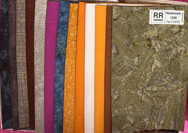 Everest the Golden Retriever Fabric Kit